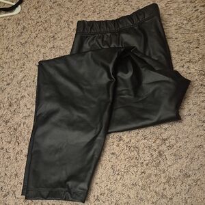 Old Navy Black Faux Leather Leggings